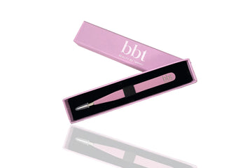 Top 7 Lash Tweezers Every Professional Lash Artist Should Own